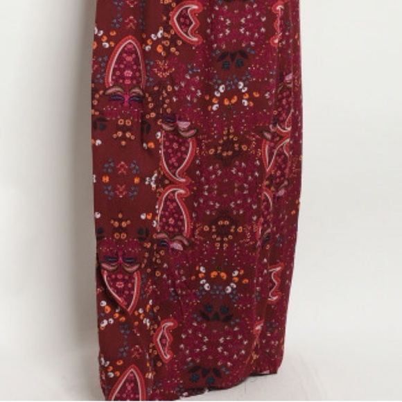 Brand New Burgundy Boho Flowy Strappy Maxi Dress - Picture 4 of 6